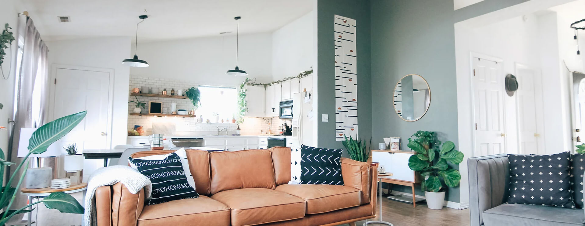 Designed by
Singaporeans for
Local Homes